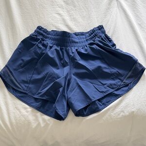Lululemon Hottie Hot Short 4”